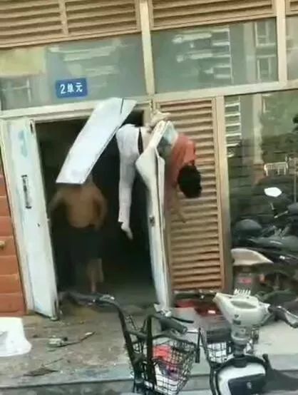 衡水坠楼事件，悲剧背后的警醒与深思