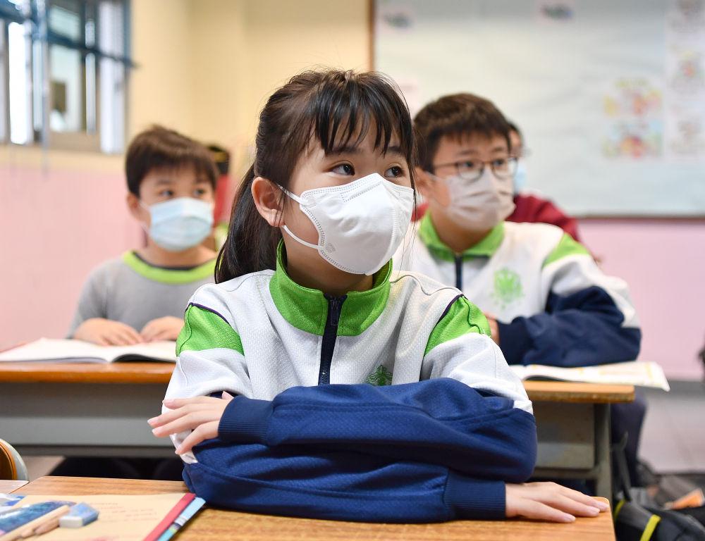 香港最准一肖100免费,全面性解释说明_户外版28.530
