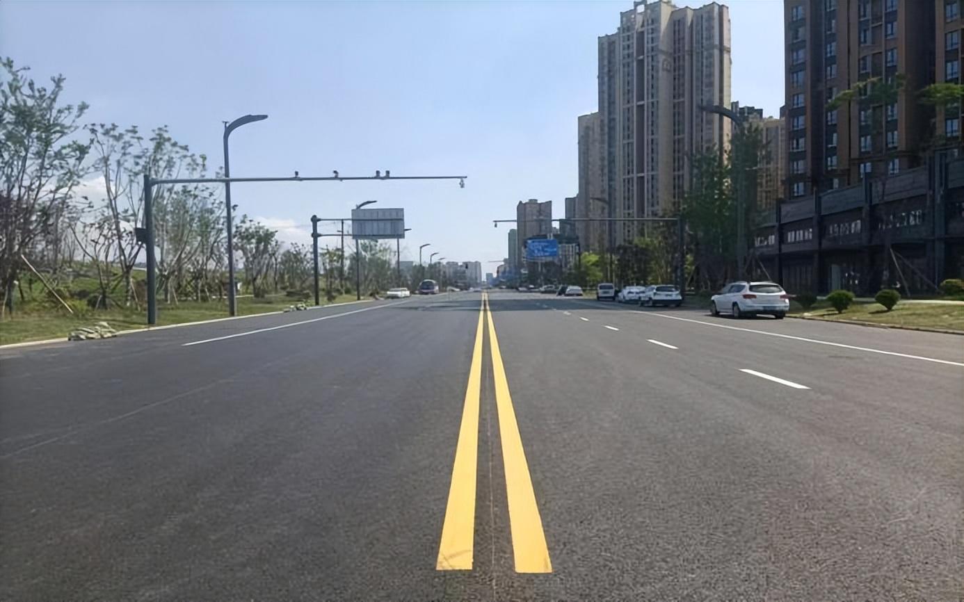 王贾路最新探索，自然美景之旅的启程点