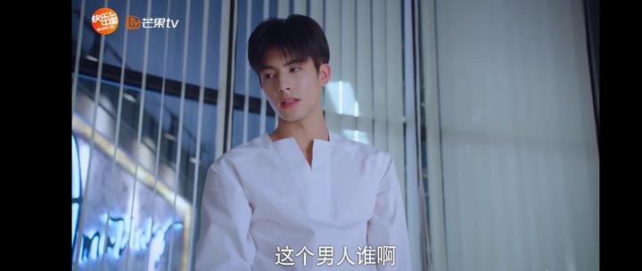 元宋最新视频，小巷深处的特色美食秘境探索