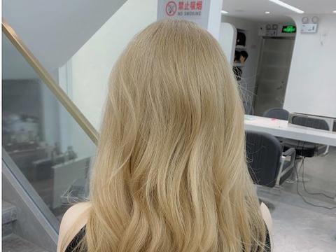 最新亚麻色科技产品，引领未来高科技生活的新锐利器