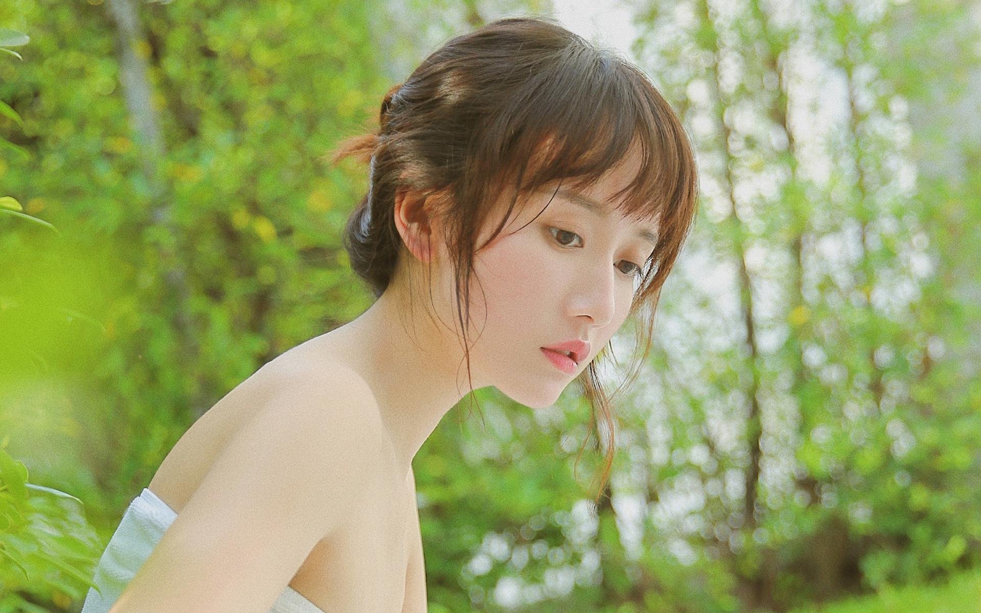 时代背景下的美女图片集，美丽绽放的瞬间