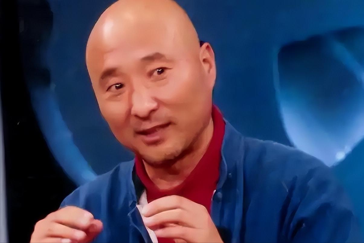 陈佩斯最新动态揭秘，科技新品引领未来生活新纪元体验